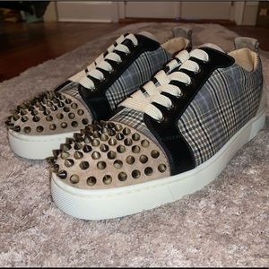 AUTH CHRISTIAN LOUBOUTIN LOUIS JUNIOR SPIKES FLAT